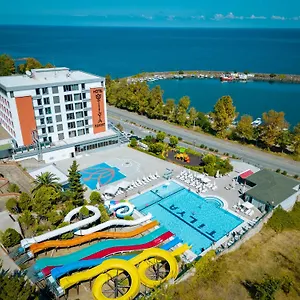 4* Otel Tilya